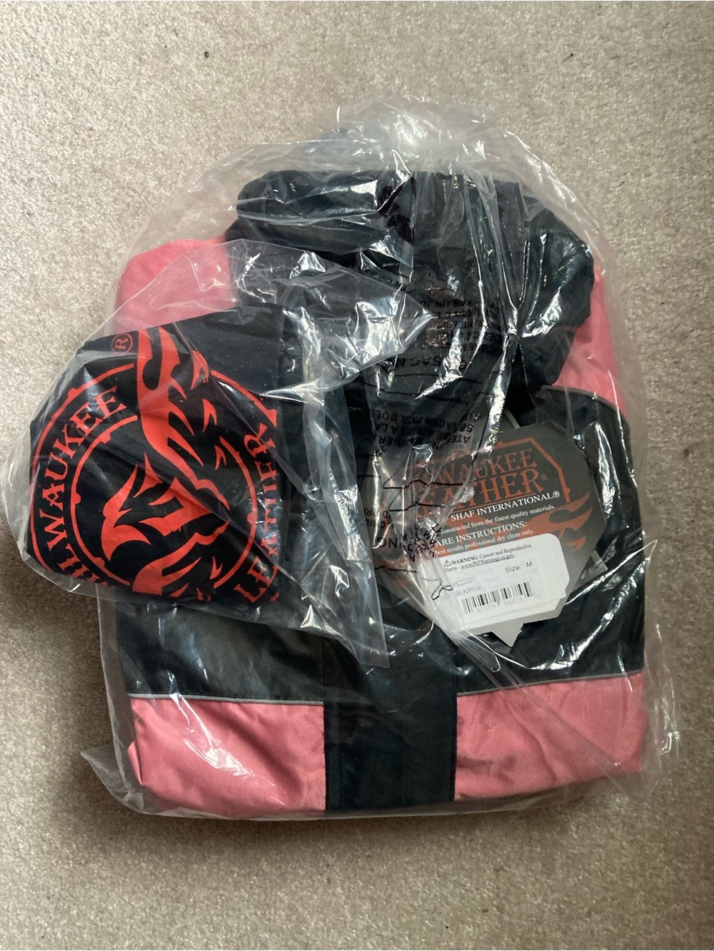 NIP Milwaukee Leather Women’s Motorcycle Rain Suit – Black & Pink –M